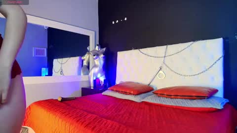 Ari online show from April 10, 11:59 am