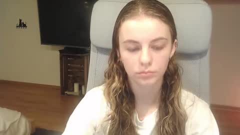 Snapshot of ariacreazy chatting on October 14, 8:53 pm AriaCreazy online show from October 14, 8:53 pm