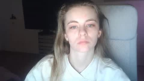 AriaCreazy online show from April 20, 8:21 pm