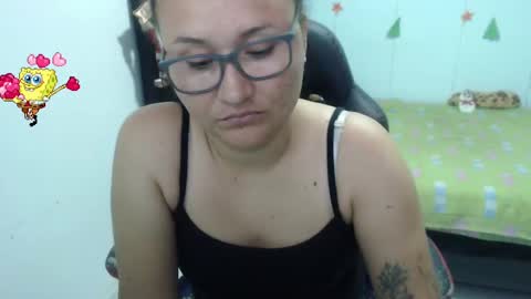 ...Ariana... online show from December 9, 8:23 pm