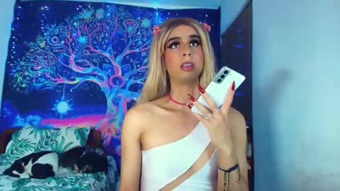 ariadna_dudamel online show from January 13, 7:19 pm