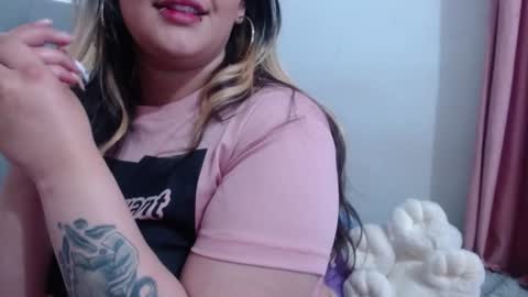 Snapshot of ariadna_martin chatting on February 2, 5:10 am Ari online show from February 2, 5:10 am