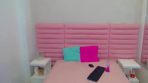 ARIADNA online show from February 1, 4:14 am