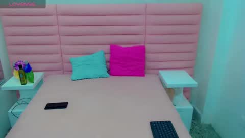 ARIADNA online show from February 8, 3:08 am