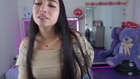 ariadnacappelletty online show from September 20, 3:46 pm