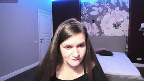 AriaGray online show from October 9, 1:09 pm