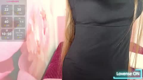 AriaGray online show from November 3, 2:29 pm