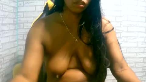 Snapshot of ariah13 chatting on May 30, 7:22 pm ariah13 online show from May 30, 7:22 pm