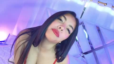 ariana_castillo__ online show from April 15, 1:29 pm