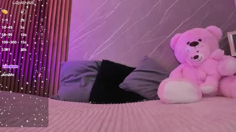 Ariana online show from November 21, 11:31 am