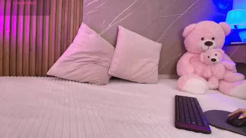 Snapshot of ariana_jhonson11 chatting on February 7, 12:09 pm Ariana online show from February 7, 12:09 pm