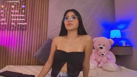 Snapshot of ariana_jhonson11 chatting on March 14, 12:21 pm Ariana online show from March 14, 12:21 pm