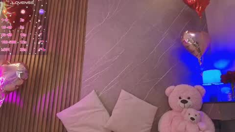 Snapshot of ariana_jhonson11 chatting on April 2, 12:25 pm Ariana online show from April 2, 12:25 pm