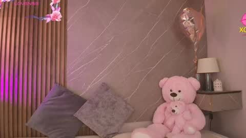 Snapshot of ariana_jhonson11 chatting on April 13, 12:43 pm Ariana online show from April 13, 12:43 pm