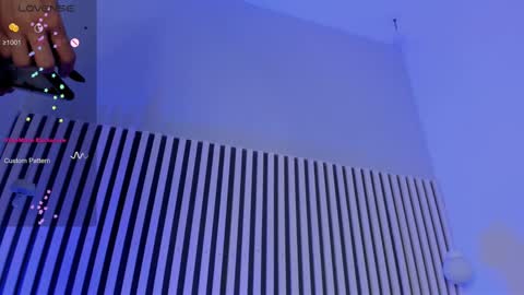 Ariana online show from December 12, 7:52 am