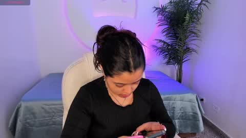 Ariana  online show from December 20, 12:23 pm