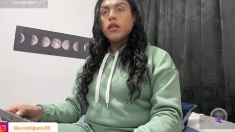 Snapshot of ariana_rodriguez_ chatting on July 5, 4:30 am Ariana Rodriguez trans Girl online show from July 5, 4:30 am