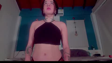 ariana_whitee online show from October 30, 4:47 am