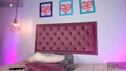 Snapshot of ariana_zc_ chatting on January 11, 10:51 pm Susan online show from January 11, 10:51 pm