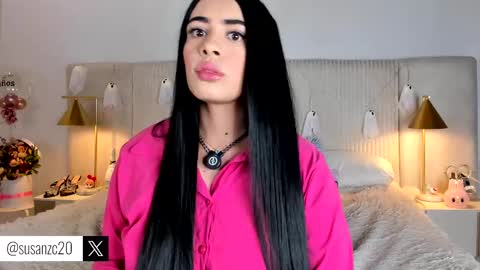 Snapshot of ariana_zc_ chatting on October 4, 9:02 pm Susan online show from October 4, 9:02 pm