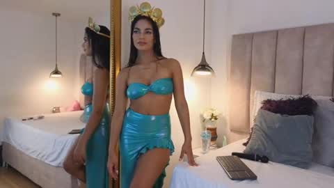 Ariana  online show from October 22, 8:41 pm