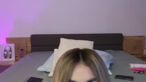 Ariana online show from January 29, 8:14 pm