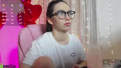 arianahot777 online show from February 19, 12:25 am