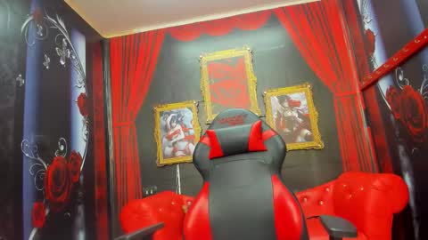 Snapshot of arianasommers chatting on February 28, 11:44 am ArianaSommers online show from February 28, 11:44 am