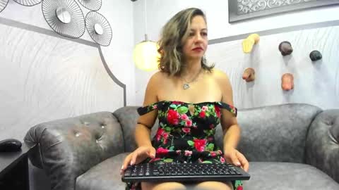 ArianaSommers online show from May 26, 11:28 am