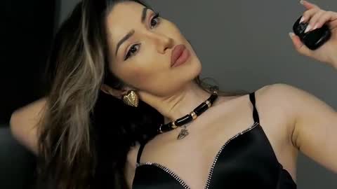 arianna_moonx online show from November 4, 10:42 pm