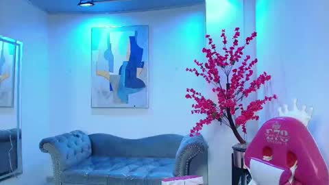 arianna_sweeet online show from September 12, 3:17 am