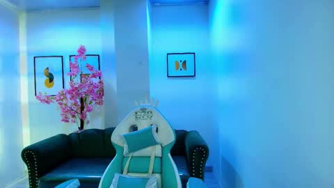 arianna_sweeet online show from November 9, 3:49 am