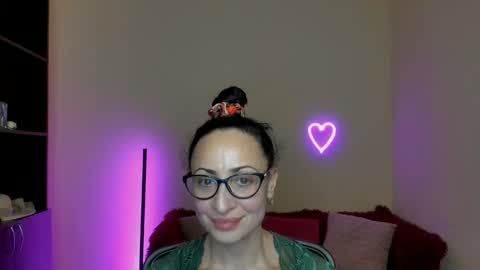 Arianna online show from February 25, 6:42 pm