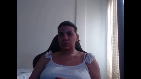 ariannaloovel online show from January 14, 8:15 pm