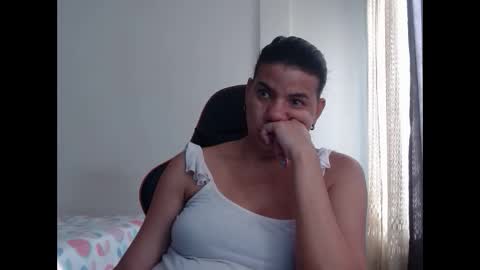 ariannaloovel online show from January 20, 8:29 pm