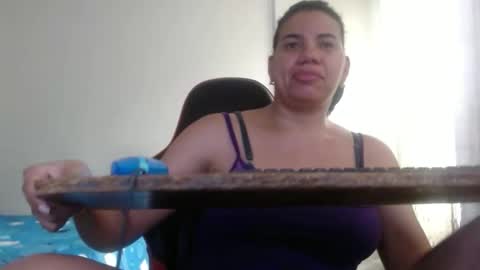 ariannaloovel online show from November 14, 6:06 pm