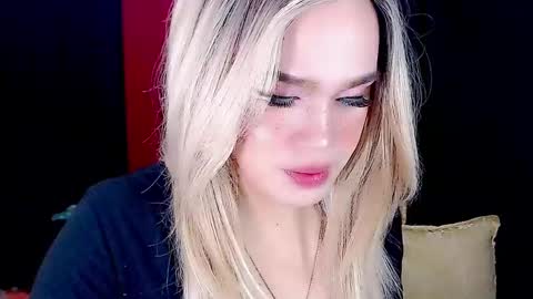 ARIANNE CUMS  online show from December 17, 11:17 am