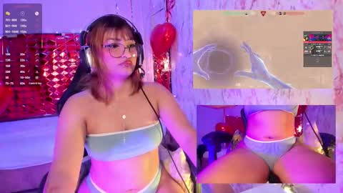 Aria online show from February 11, 1:49 pm