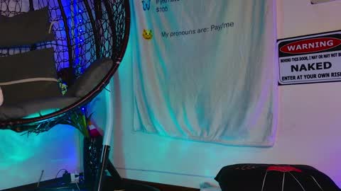 Aria online show from March 28, 9:25 pm