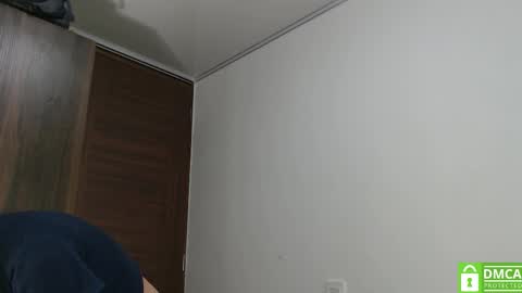 Ari Bunnie  online show from March 7, 6:21 am