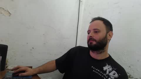 Snapshot of arield85 chatting on January 28, 1:16 pm Ariel online show from January 28, 1:16 pm