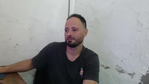 Snapshot of arield85 chatting on November 29, 3:26 pm Ariel online show from November 29, 3:26 pm