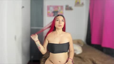 Stephany  online show from February 11, 6:30 am