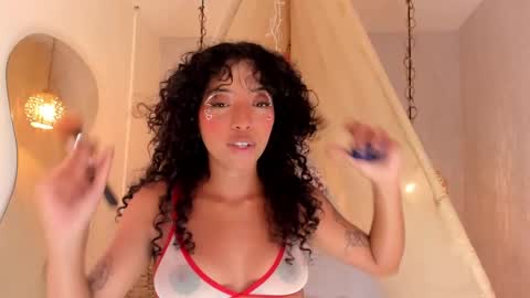 A R I   online show from February 14, 6:51 pm