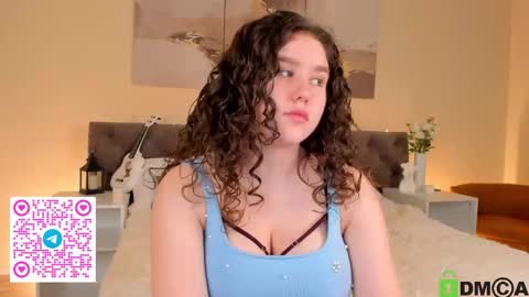 Snapshot of ariella_sol chatting on September 12, 1:06 am Ariella GTM3 Tue Wed Thu Fri Sat 0400 am-1030pm online show from September 12, 1:06 am