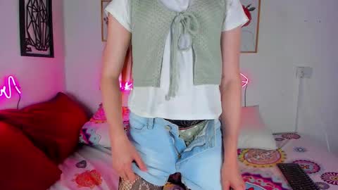 Snapshot of arielmishel chatting on September 12, 10:48 am Ariel Mishel online show from September 12, 10:48 am