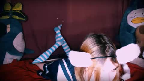 arielpinkcat online show from November 19, 5:57 pm