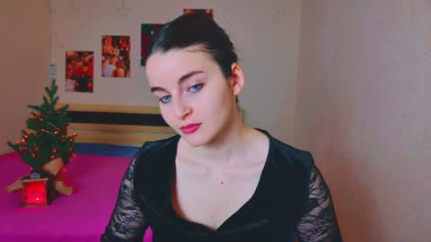 Snapshot of arielstonks_lovee chatting on December 20, 2:30 am arielstonks_lovee online show from December 20, 2:30 am