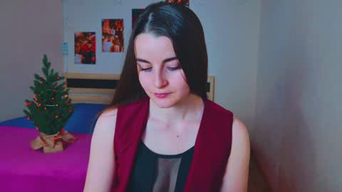 Snapshot of arielstonks_lovee chatting on December 24, 5:16 am arielstonks_lovee online show from December 24, 5:16 am
