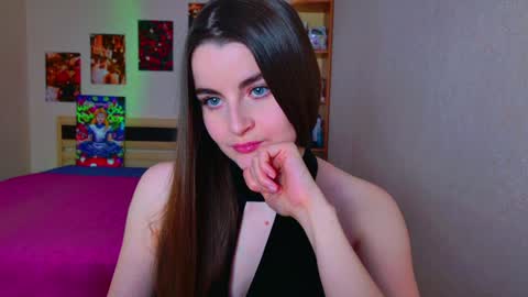 Snapshot of arielstonks_lovee chatting on January 20, 6:10 am arielstonks_lovee online show from January 20, 6:10 am